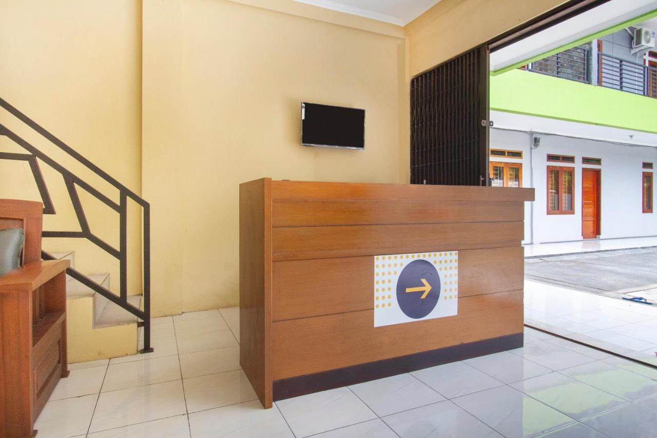 Spot On 2891 999 Guest House Sumedang Esterno foto