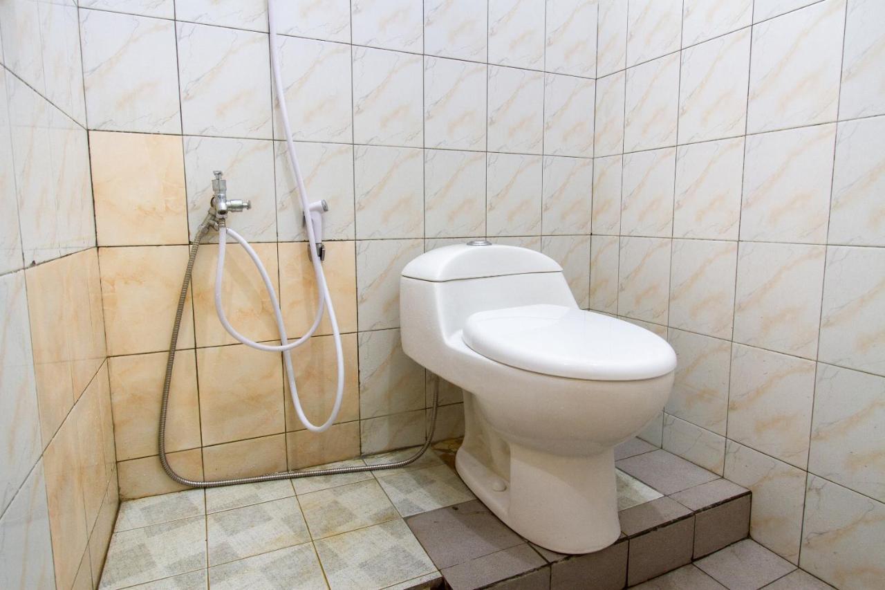 Spot On 2891 999 Guest House Sumedang Esterno foto
