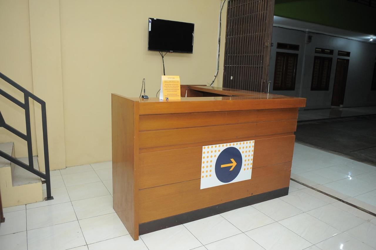 Spot On 2891 999 Guest House Sumedang Esterno foto